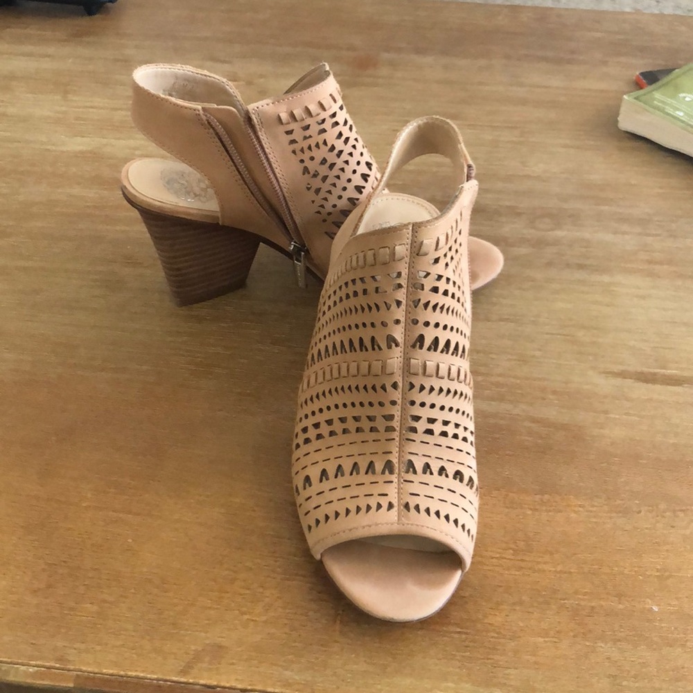 Vince Camuto wedges